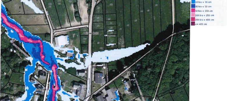 Eine Flurkarte mit dem Ausschnitt von Friedewald auf dem mit blau und lila die Sturzflutgefahr markiert ist.
