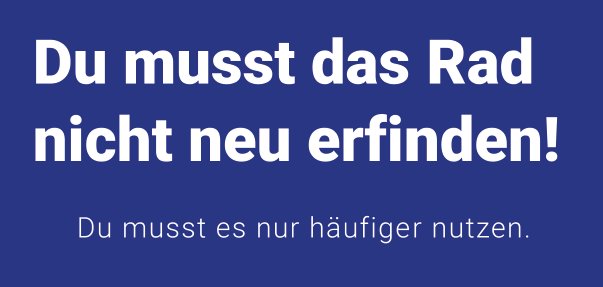 Hier sehen Sie einen Spruch in weißer Schrift auf blauem Hintergrund geschrieben.