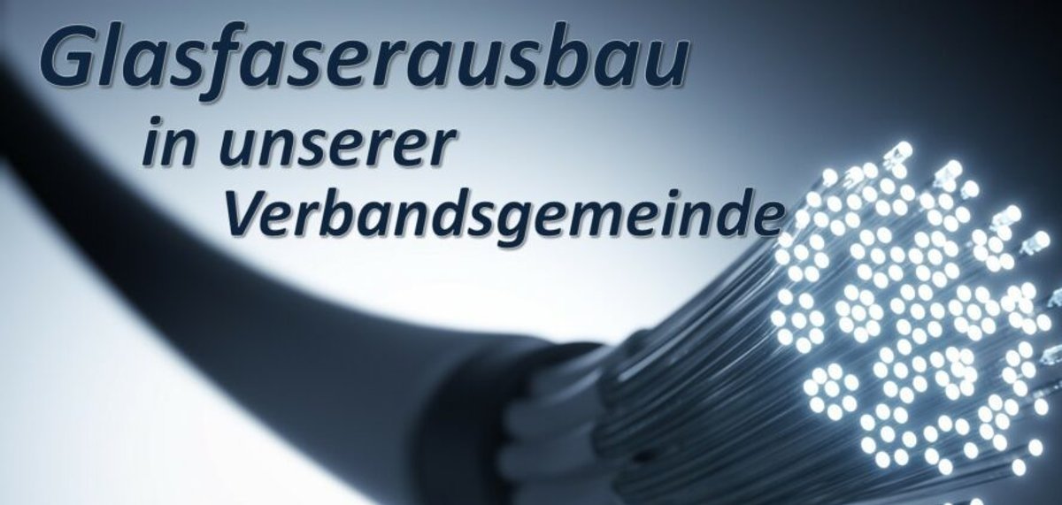 Hier sehen Sie ein Glasfaserkabel.