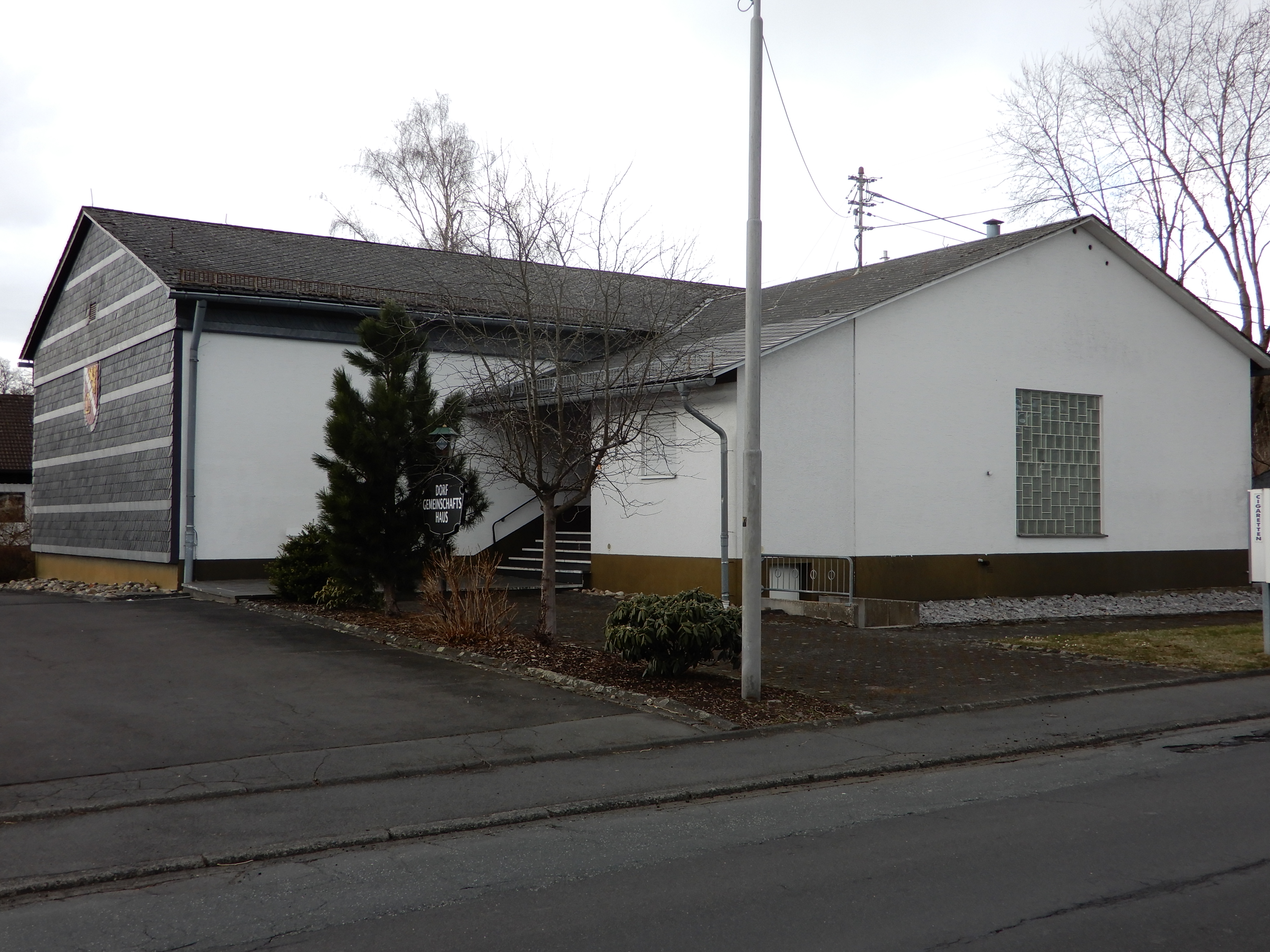 Hier sehen Sie das Dorfgemeinschaftshaus in Nisterberg