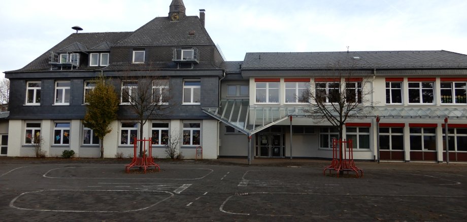 Weitefeld Grundschule Hier sehen Sie die Grundschule in Weitefeld