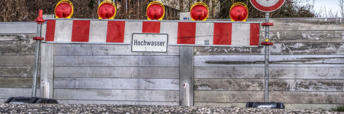 Baustellenabsperrung Hier sehen Sie eine Baustellenabsperrung.